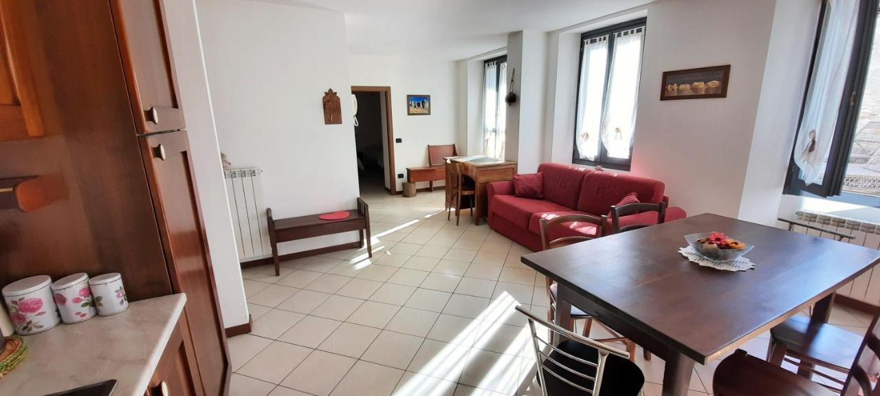 Residenza Antica Corte Villa Picta Buglio in Monte Eksteriør billede