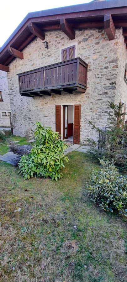 Residenza Antica Corte Villa Picta Buglio in Monte Eksteriør billede