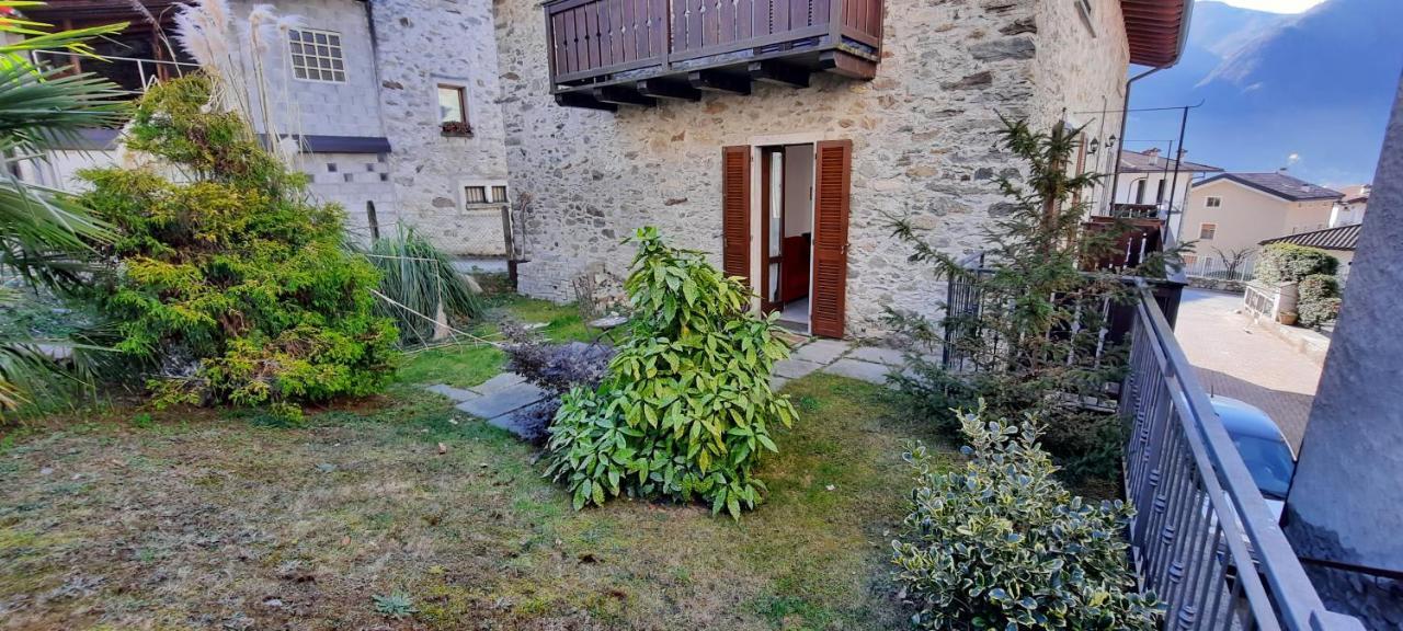 Residenza Antica Corte Villa Picta Buglio in Monte Eksteriør billede