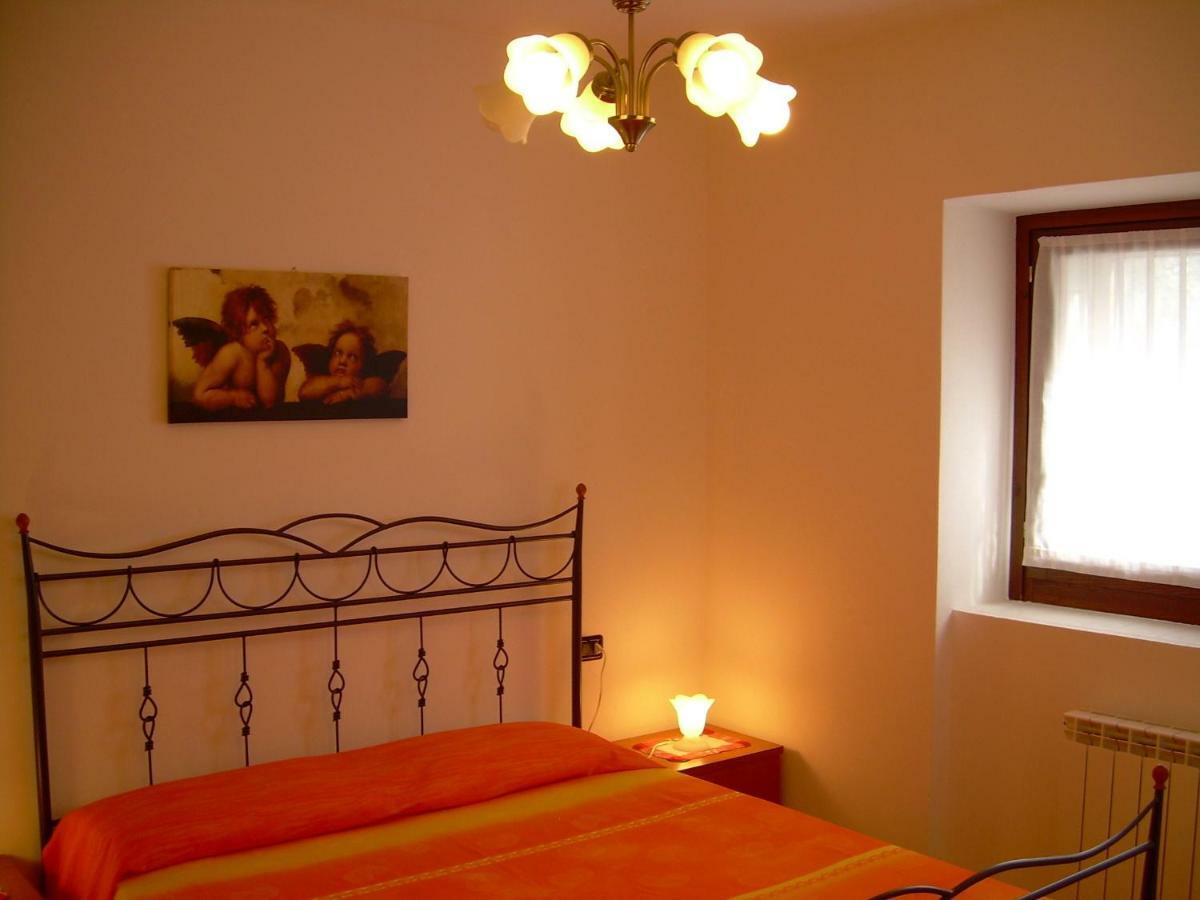 Residenza Antica Corte Villa Picta Buglio in Monte Eksteriør billede