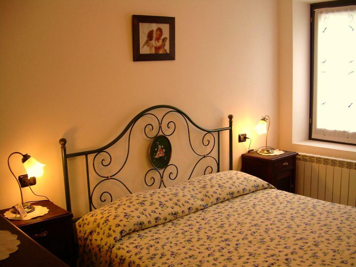 Residenza Antica Corte Villa Picta Buglio in Monte Eksteriør billede